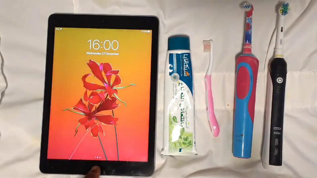 Use Toothpaste To Repair Cracked Tablet Screen